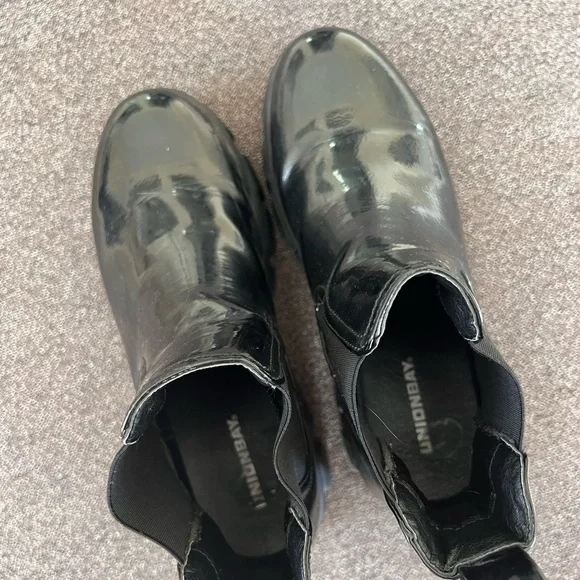 UNIONBAY Rugged Black Footwear - Picture 3 of 6